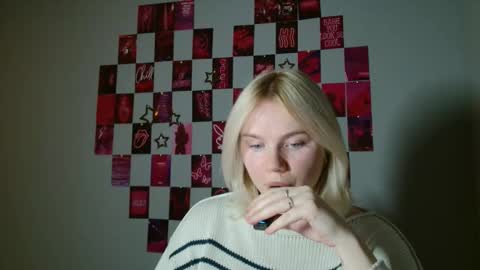 Leyla online show from November 5, 7:02 am