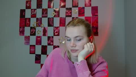 Leyla online show from December 4, 7:54 am