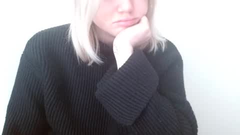 Leyla online show from April 11, 5:35 am