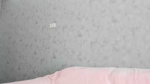 LEANNAA online show from October 14, 7:33 am