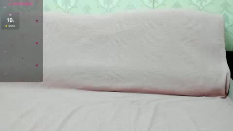 LEANNAA online show from December 20, 7:12 am