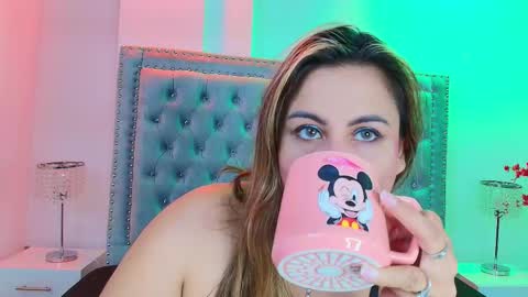 Lia  online show from February 27, 4:12 am