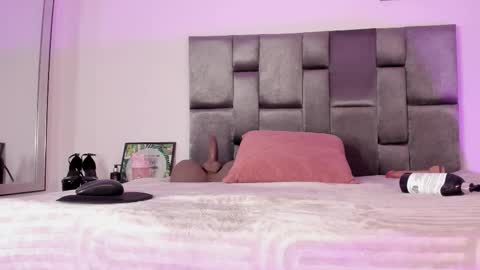 Lia Jhonson online show from September 15, 2:14 pm