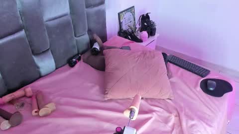 Lia Jhonson online show from September 26, 12:14 pm