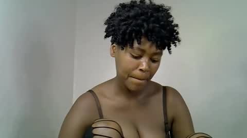 Snapshot of lia_jupiter1 chatting on September 11, 9:04 pm lia online show from September 11, 9:04 pm