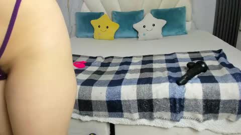 Lia online show from April 17, 12:18 pm