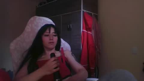 Little Queen Lia  online show from October 26, 5:30 pm