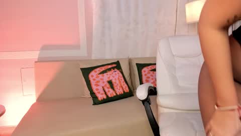 Lia online show from February 28, 12:59 pm