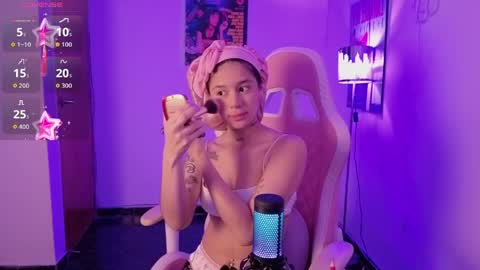 Lia Butera online show from March 29, 9:36 pm