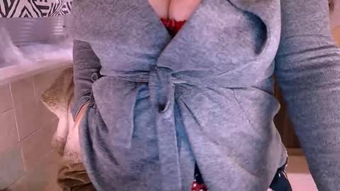 miss Lia  colection for travel online show from October 22, 3:44 am