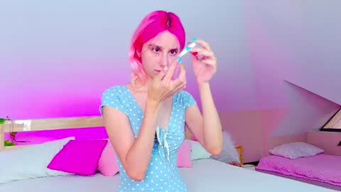 Lian online show from September 19, 6:56 am