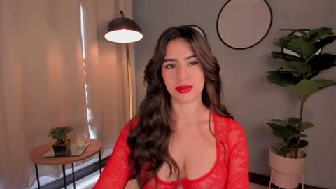 Snapshot of liapearce chatting on December 28, 2:10 pm Lia online show from December 28, 2:10 pm