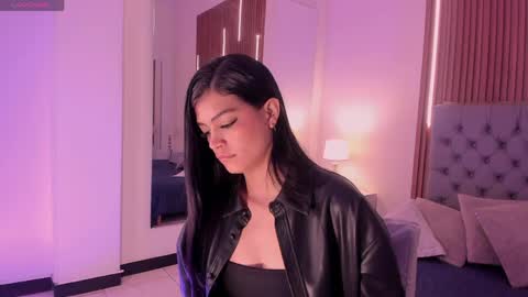 liasalvatore online show from March 24, 12:10 pm