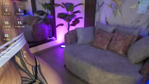 liawheeler online show from January 8, 7:40 pm