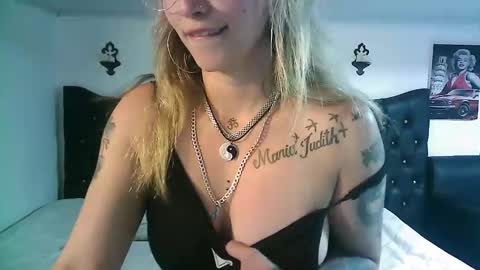 licethf00x online show from September 17, 10:52 pm