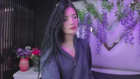 Brittany online show from April 4, 3:11 pm