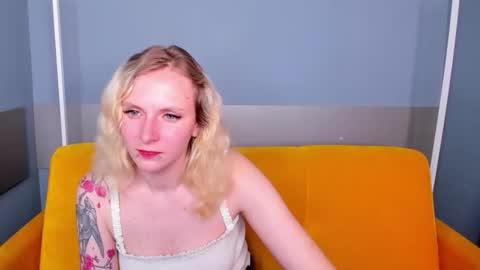 likilip online show from October 24, 2:40 am