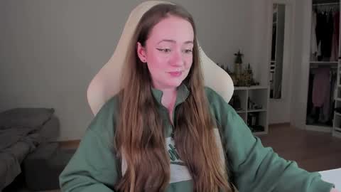 for free registration 3  online show from April 9, 10:26 pm