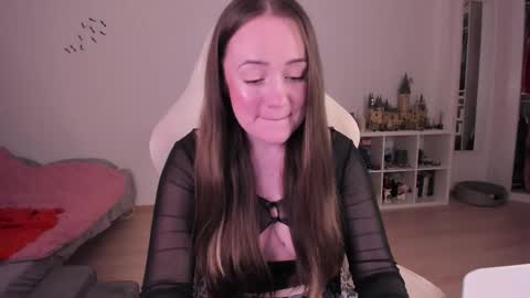 for free registration 3  online show from November 8, 7:41 pm