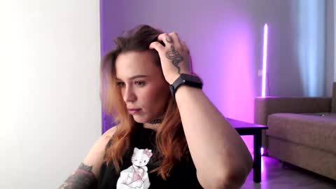 INST Lil happines s online show from February 13, 10:12 am