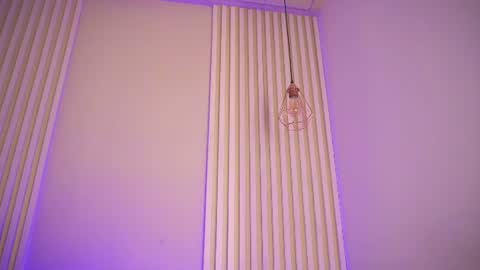 L I L A   online show from July 16, 3:44 am