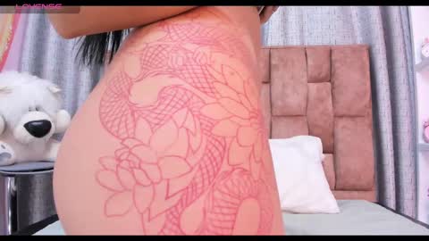 lila noa online show from March 8, 3:59 am