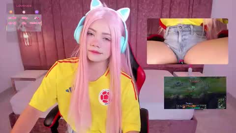 Lila online show from November 12, 2:15 pm