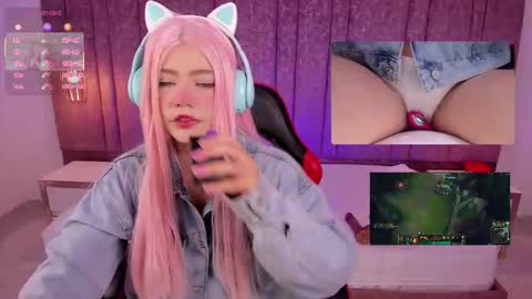 Lila online show from November 8, 2:00 pm