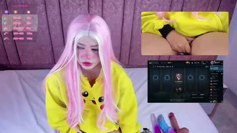 Lila online show from November 7, 1:49 pm