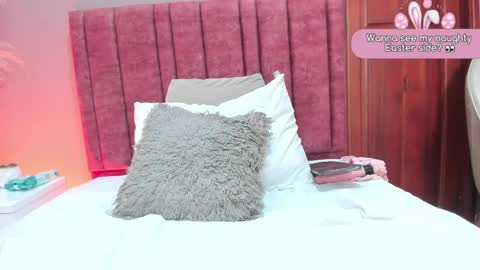 Lila Ross online show from April 1, 1:41 pm