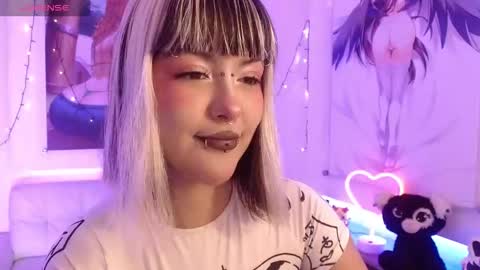 lilcandy19 online show from January 17, 12:01 pm