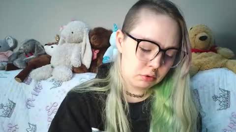 emily ryanson online show from March 16, 10:13 pm