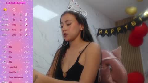 lili_mint_tf online show from March 30, 9:14 pm