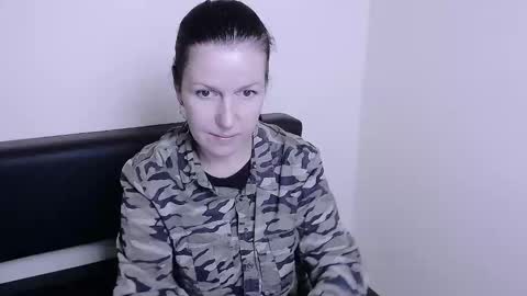 Lili online show from September 10, 7:08 am