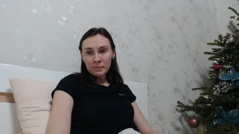 Snapshot of liliana_cutie chatting on December 29, 11:08 pm Liliana online show from December 29, 11:08 pm