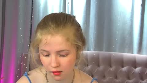 Lilian online show from April 7, 12:40 pm