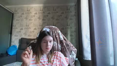 liliawoolf online show from June 28, 3:13 am