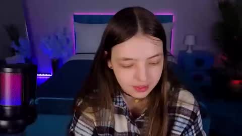 Lili Bakery online show from November 29, 4:27 am