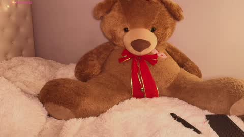 lili online show from December 29, 2:52 pm