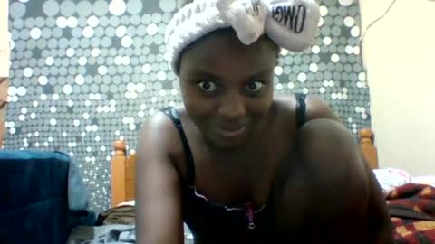 liligal online show from July 9, 4:04 am