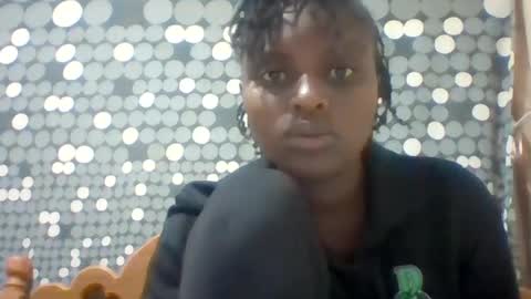 liligal online show from July 18, 7:44 am