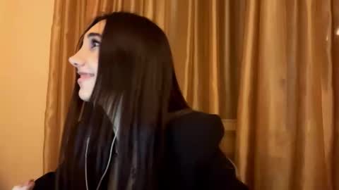 Snapshot of lilihalvorsen chatting on September 20, 10:08 pm Lina online show from September 20, 10:08 pm