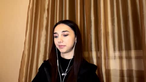 Lina online show from November 7, 10:25 pm