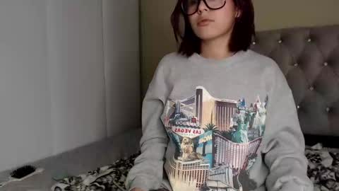 liliht_margoth online show from January 12, 3:39 am