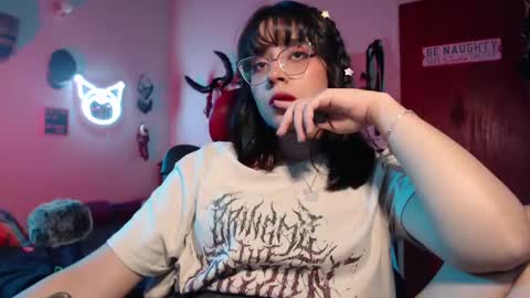 Molly online show from December 30, 3:58 am