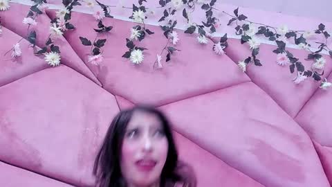 lilith cooper20 online show from March 4, 9:43 pm