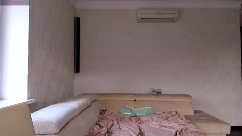 Snapshot of lilith_lutherlow chatting on February 14, 12:25 pm lilith online show from February 14, 12:25 pm