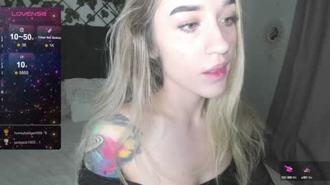 Lilith Parker online show from December 14, 2:33 am