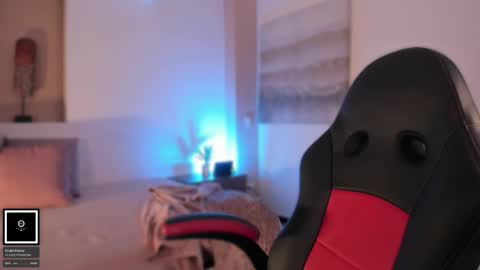 lilith_sage_ online show from December 17, 12:09 pm