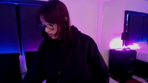 LilithBluum  online show from April 10, 11:38 am